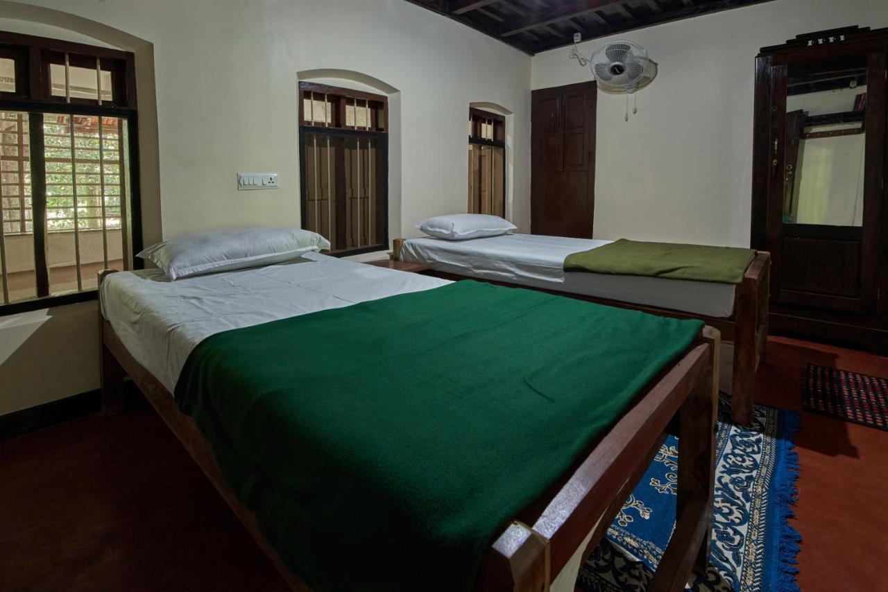 The Mana-Heritage Stay - Chengazhimattam Mana Kottayam Extérieur photo
