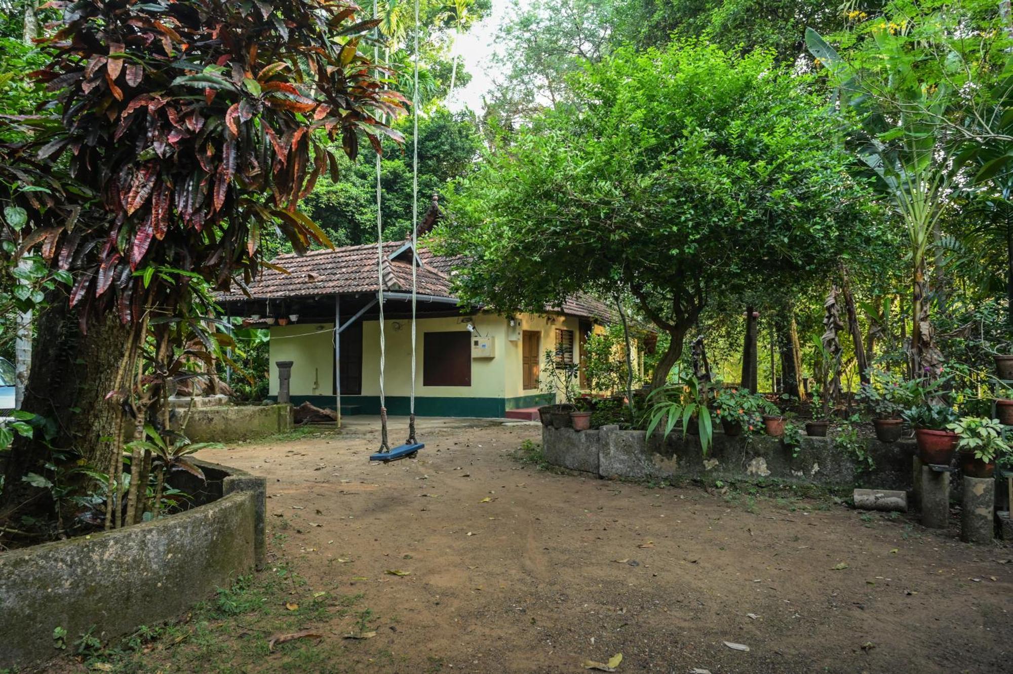 The Mana-Heritage Stay - Chengazhimattam Mana Kottayam Extérieur photo